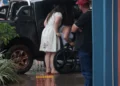 ‘Vou ser enterrada com ele’, diz mãe de adolescente morto em acidente de moto com ônibus